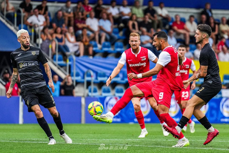 比如此前某 比如此前某